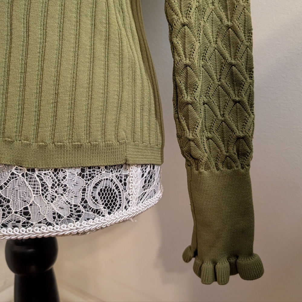 Green Ribbed Knit Sweater - Picture 3 of 10